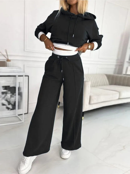 Liora | Loungewear Sæt Damer Med Cropped Hoodie & Vide Bukser