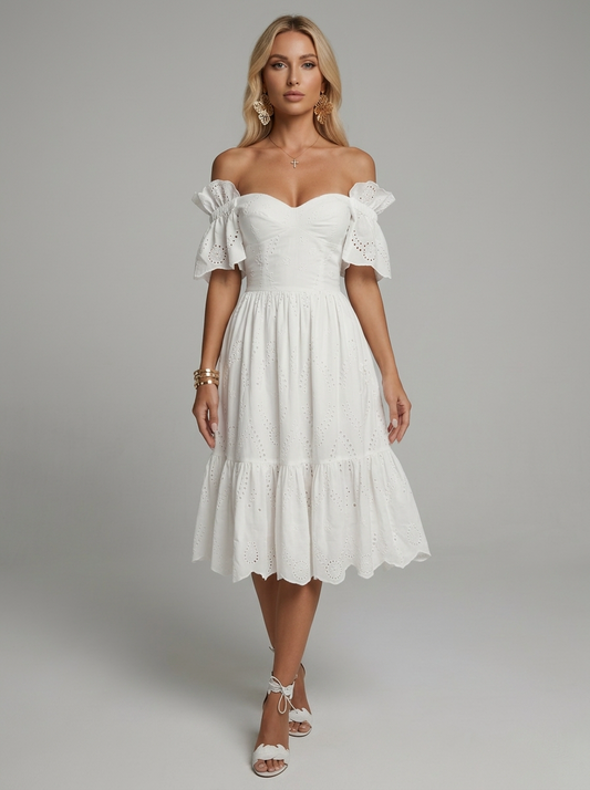 Eloria | Off-Shoulder Midi Kjole i Broderet Bomuld