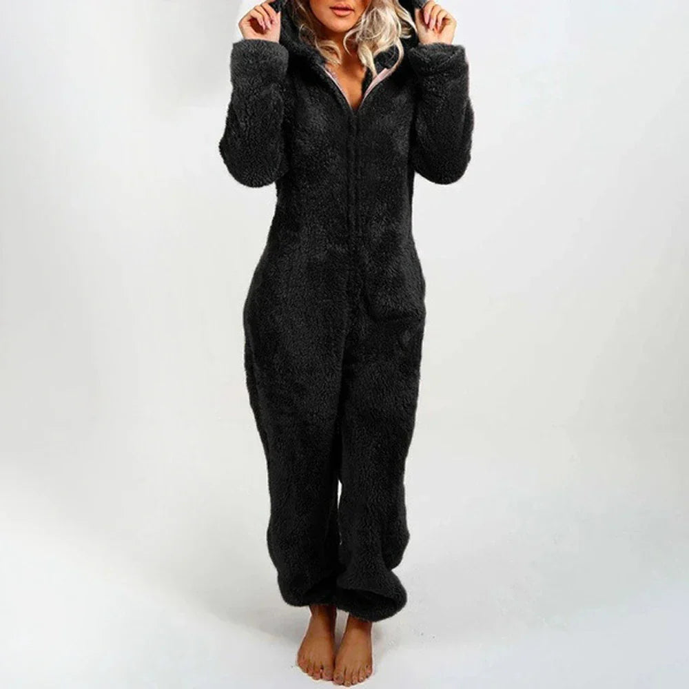 Nila™ | Damer Teddy Onesie | Ultra-Blød Plys Jumpsuit med Hætte & Ører