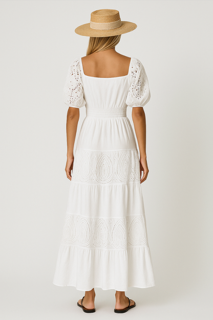 Aloura™ | Damer Hvid Broderi Maxi Kjole | Off-Shoulder Sommerkjole med Pufærmer og Bindebælte