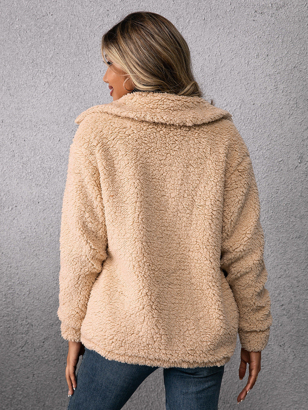 Maya™ | Neutral Plyssede Cardigan med Enkelt Knap og Lommer for Komfort og Stil