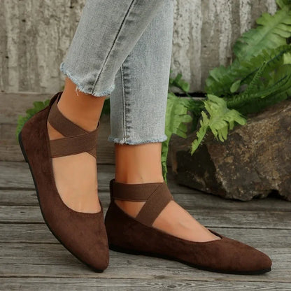 Lunelle™ | Damer Slip-On Sko med Krydsbånd | Komfortable Flats i Ruskind-Look med Spids Tå og Elastisk Ballerina-Stil