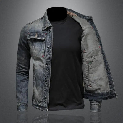 Clark™ | Retro Denimjakke med Vintage Charme og Holdbart Design