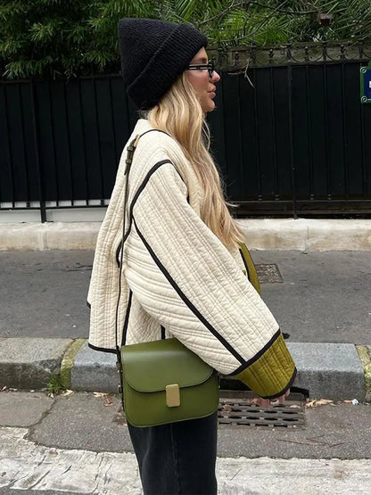 Vivian™ | Damer Luksuriøs Jakke med knapper, opretstående krave og blødt stof