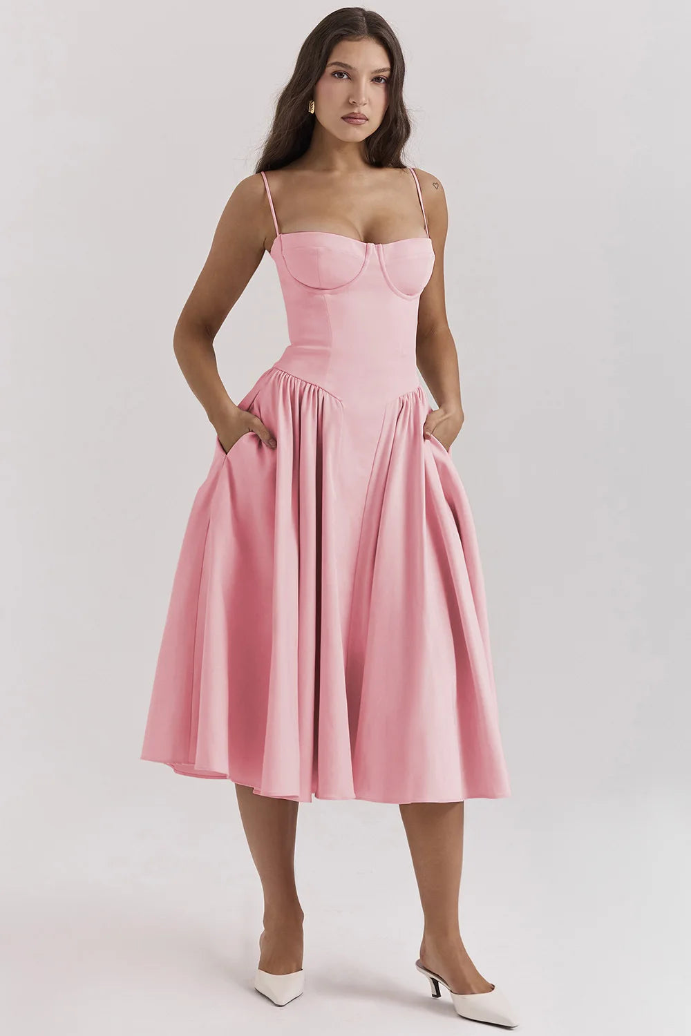 Elviera | Elegant Midikjole Damer