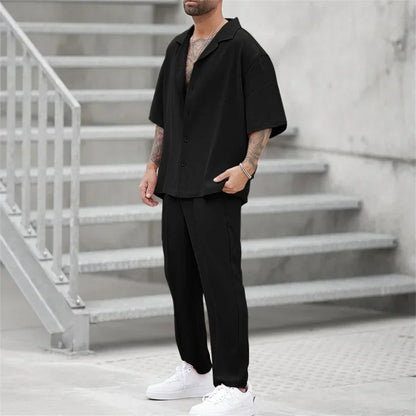 Eliano™ | Herrer Lounge Sæt 2-Dele med Skjorte med Knapper og Vide Bukser | Sommerligt Casual Sæt i Minimalistisk Stil