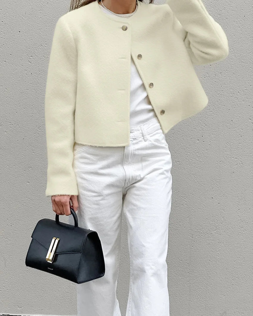 Juliette™ | Damer Kort Cardigan med Knapper, Rund Halsudskæring og Elegante Lange Ærmer