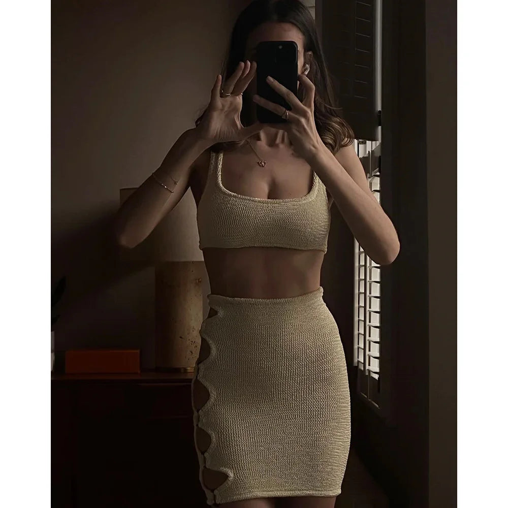 Solana | Strikket Co-Ord Sæt Damer Med Cut-Out Mini Nederdel & Bandeau Top