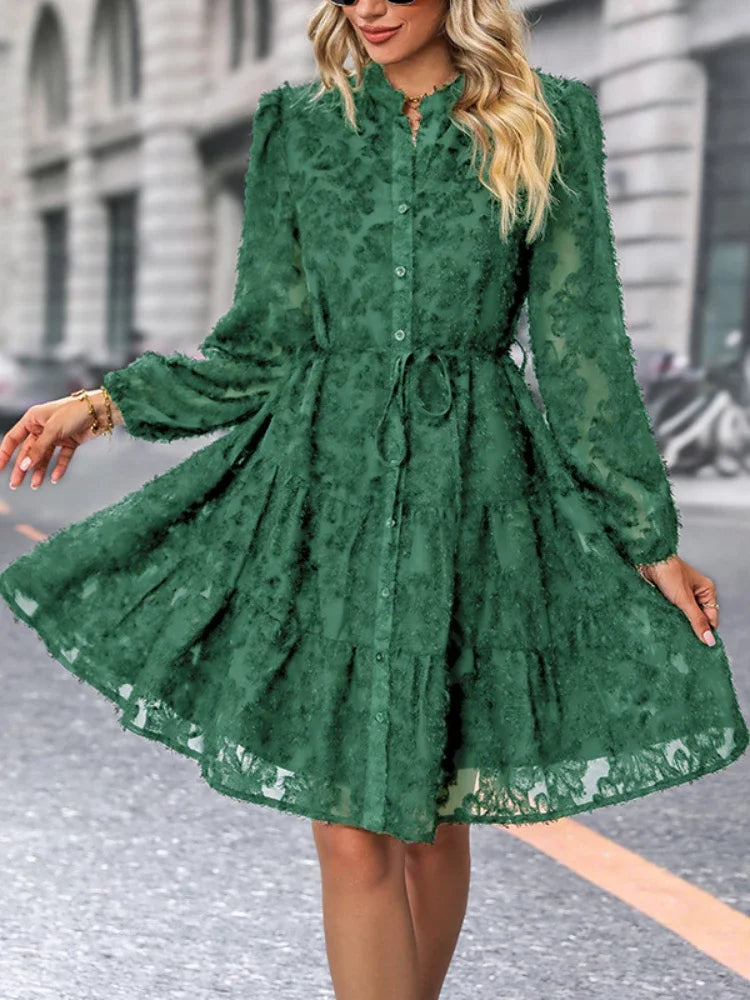 Francesca™ | Broderet Kjole med Gennemsigtige Stoffer og Femme Fatale-charme