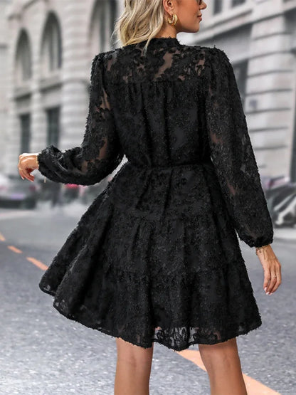 Francesca™ | Broderet Kjole med Gennemsigtige Stoffer og Femme Fatale-charme