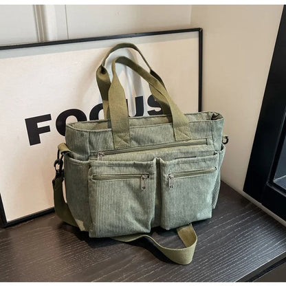 Mirella™ | Damer Fløjls Skuldertaske med Flere Rum | Blød Fløjl Crossbody med Justerbar Rem