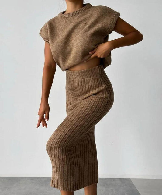 Nérina™ | Damer Ribstrikket To-Delts Sæt | Ærmeløs Top Og Midinederdel I Minimalistisk Stretchstil