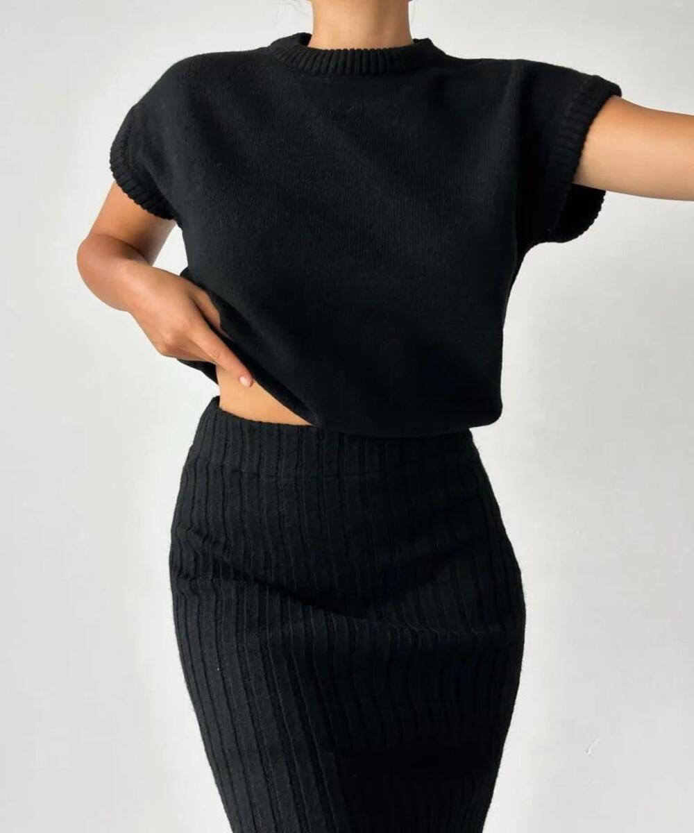Nérina™ | Damer Ribstrikket To-Delts Sæt | Ærmeløs Top Og Midinederdel I Minimalistisk Stretchstil