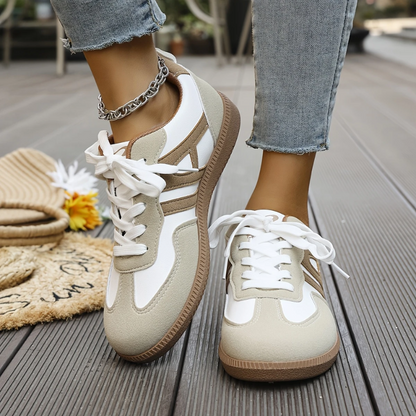 Nova | Damer Retro Sneakers | Beige-Hvid | Ruskind & Mesh | Komfortable & Letvægt | Casual Sporty Sko