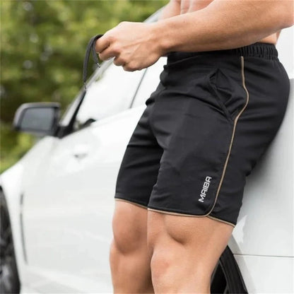 Jaxon™ | Herrer Sportsshorts med Sideslids og Tilbehørsløkke | Let og Hurtigttørrende Træningsshorts til Fitness og Udendørs Brugn
