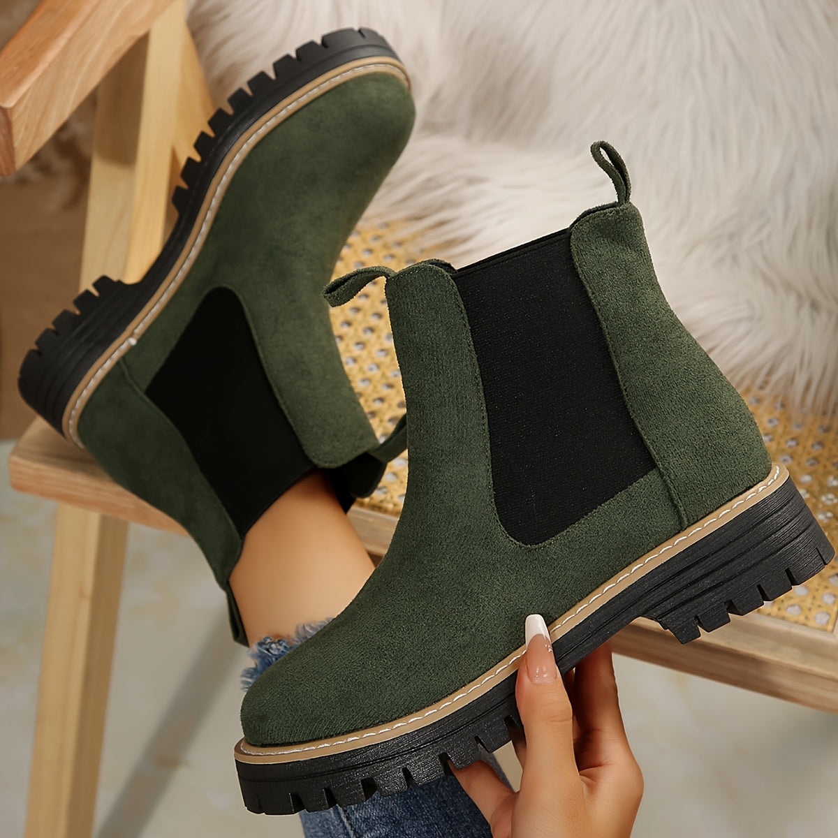 Nerina | Chelsea Boots Zwart Suede