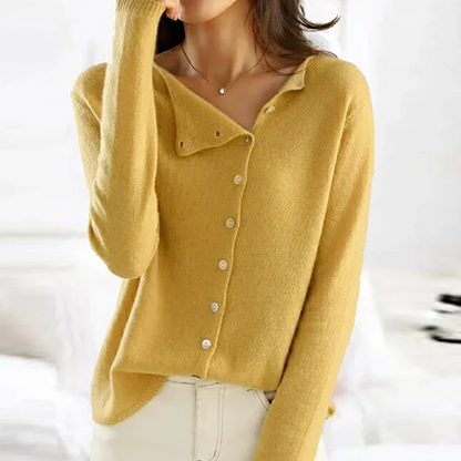 Kaya™ | Dame Luksus Cashmere Pullover med Asymmetriske Knapdetaljer til Hyggelig Elegance