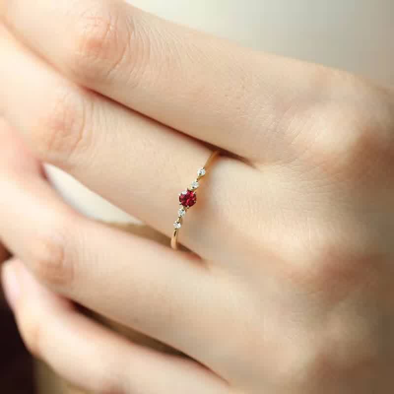 Élodie | Guldring Med Rød Sten Damer