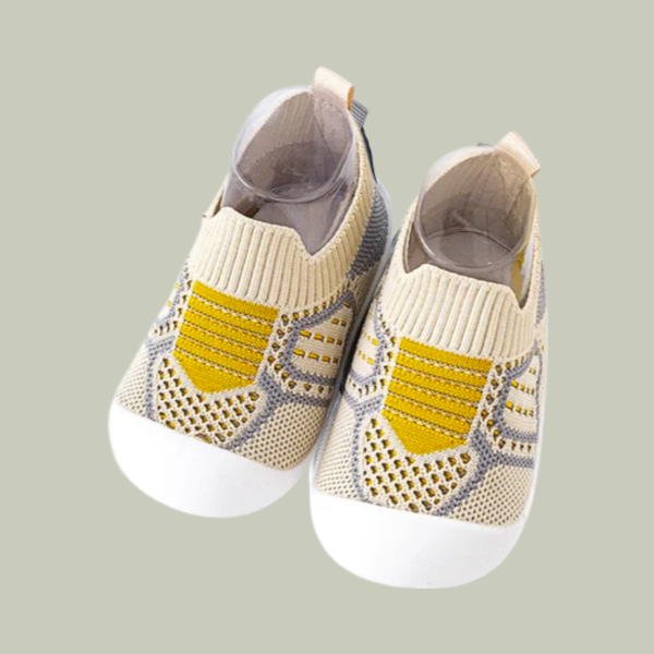 Lieke™ | Fleksible Babysko med Strækbart Materiale og Barfodet Design