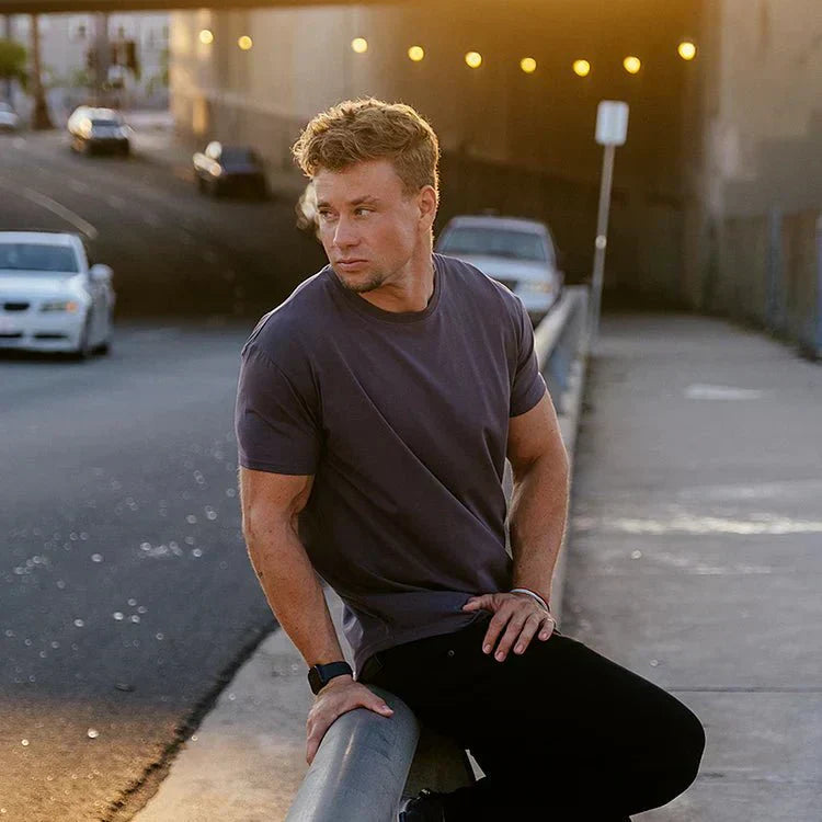 Madeo™ | Herrer Atletisk Drop Cut T-shirt med Sømfri Pasform