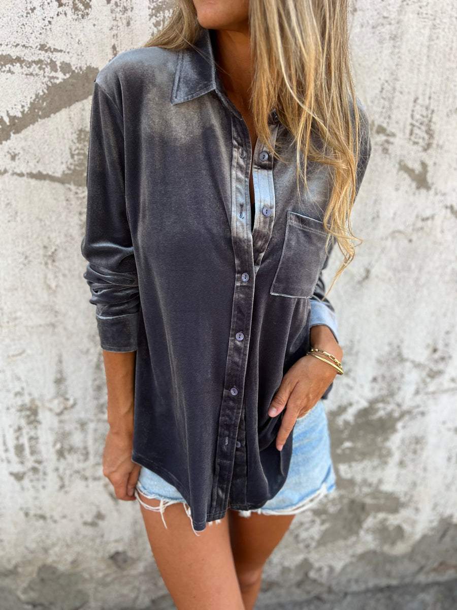 Vérane™ | Damer Oversized Fløjlsskjorte Med Glans Og Knaplukning | Blød Statement Top I Trendfarver
