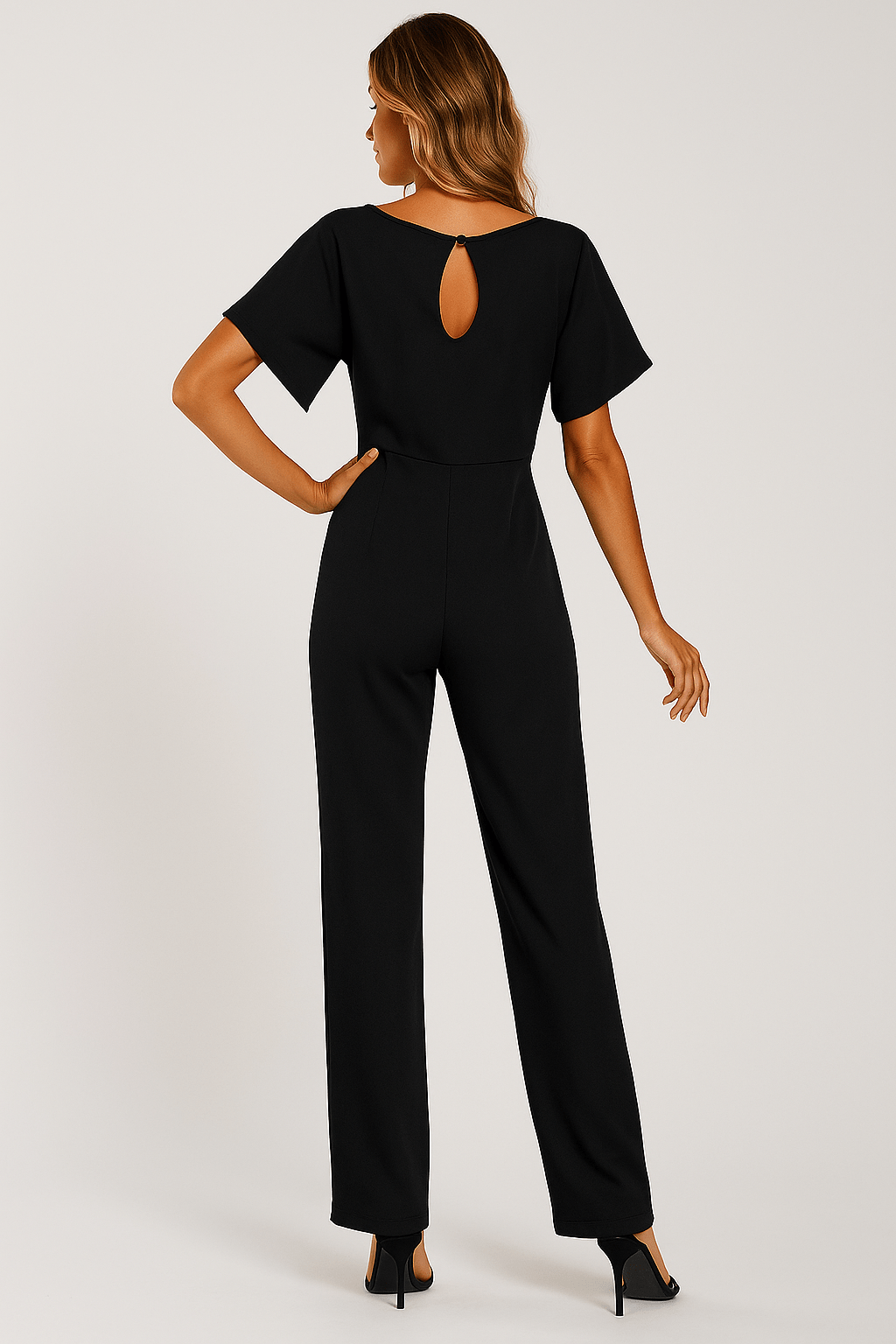 Éliane | Elegant Jumpsuit Med Bindebælte Og Korte Ærmer Damer
