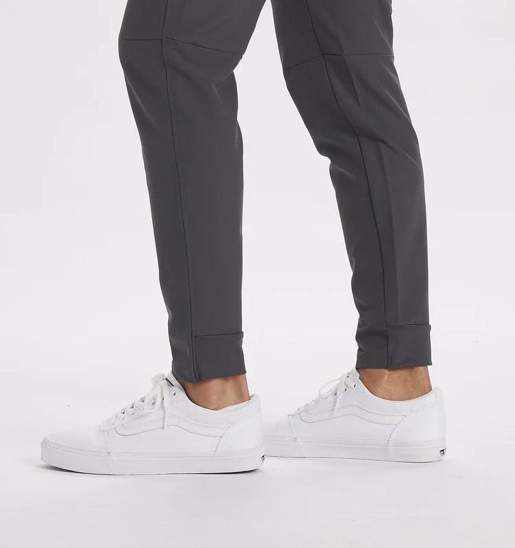 Nilo | Slim Fit Joggingbukser til Herrer med Taperede Ben og Elastisk Talje
