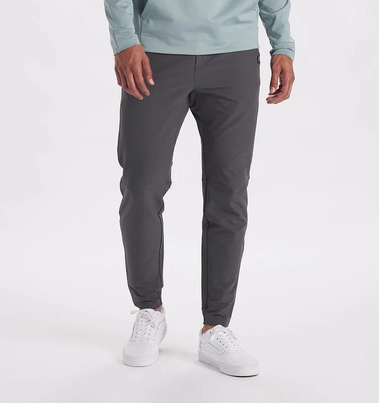 Nilo | Slim Fit Joggingbukser til Herrer med Taperede Ben og Elastisk Talje