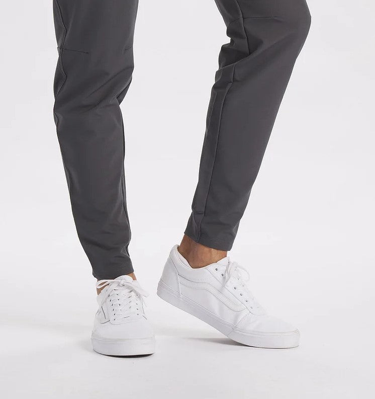 Nilo | Slim Fit Joggingbukser til Herrer med Taperede Ben og Elastisk Talje