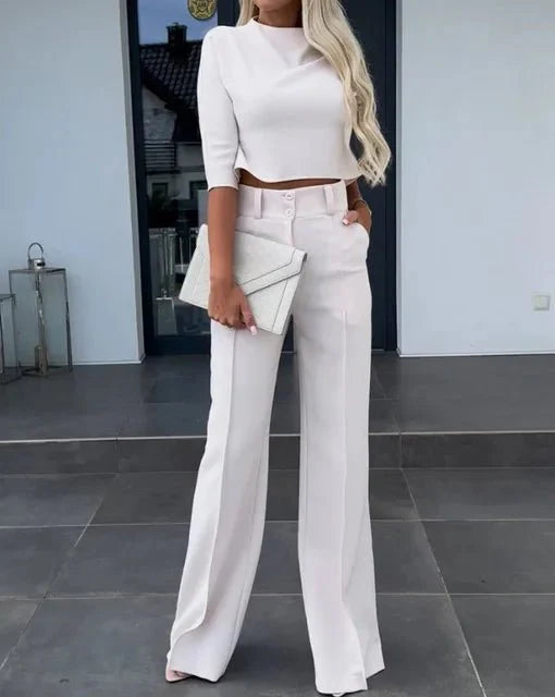 Marisse | To-delt Sæt til Damer Med Cropped Top og Høj Talje Bukser med Vide Ben