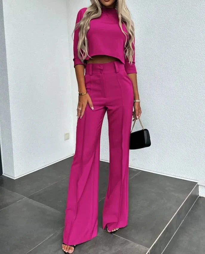 Marisse | To-delt Sæt til Damer Med Cropped Top og Høj Talje Bukser med Vide Ben