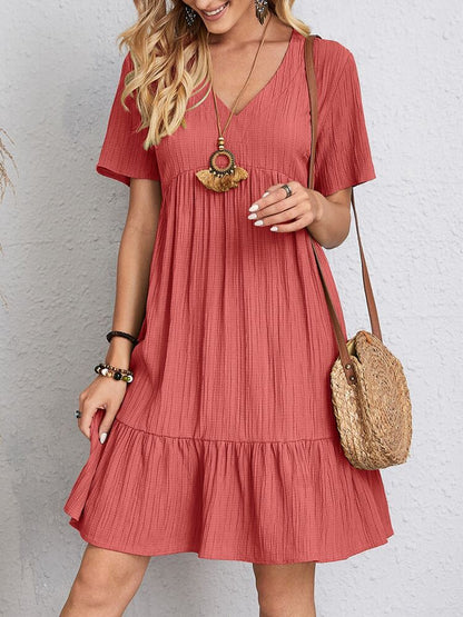 Aluna | Bomulds Sommerkjole Dame med V-Hals, Flæser & Let Boho-Stil