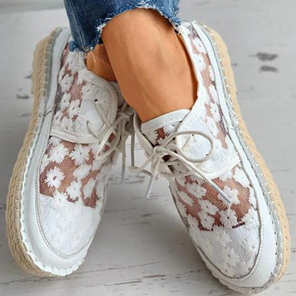 Liora™ | Damer Sneakers i Blonder | Sommersko med Blomstret Broderi og Espadrille-Detalje